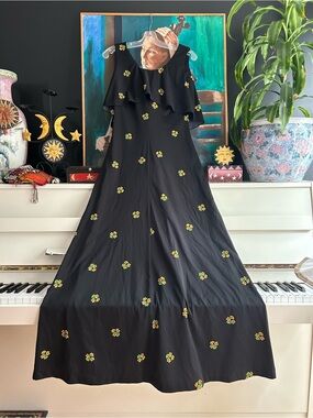 Vintage 70s The Place Floral Maxi Dress Black Cape Overlay Union Made Canada M